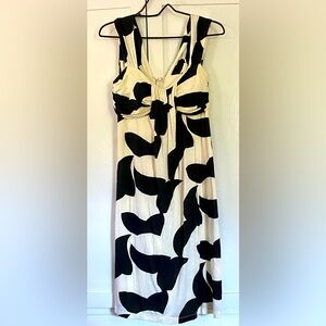 Rubber Ducky Productions, Inc. Black and Cream Patterned Midi Dress